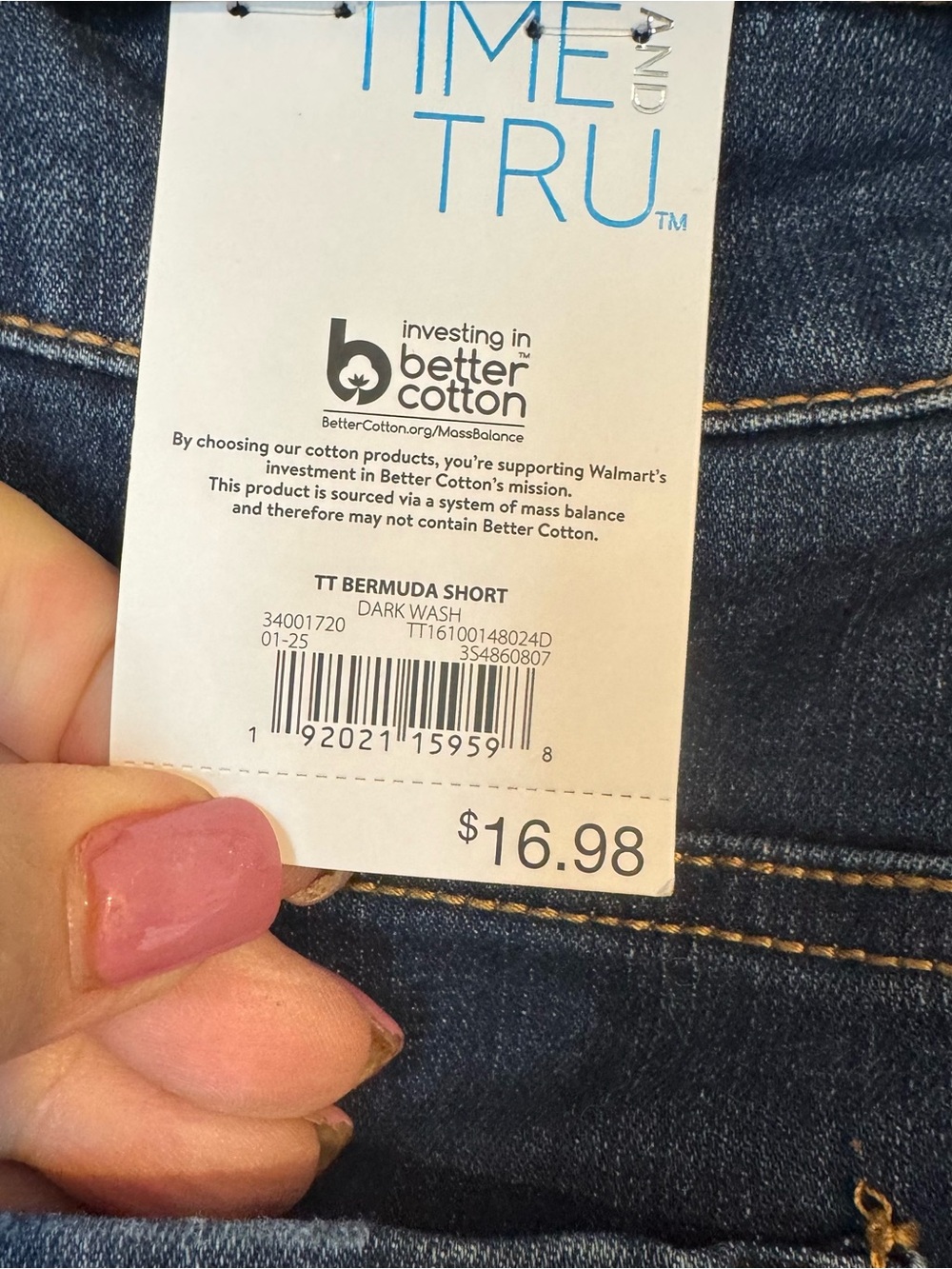 NWT  DENIM Cuffed Jean Shorts PLUS SIZE: 18    BIN #12 - Picture 5 of 7